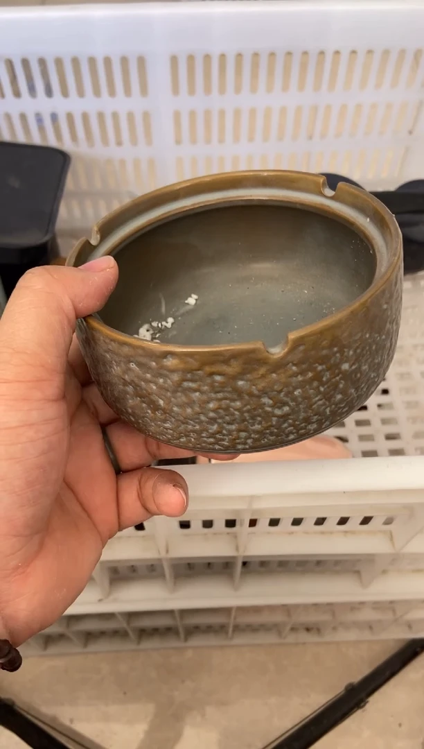 杯无运费险有瑕疵的摄影的产品有使用过的痕迹有点脏介意勿拍