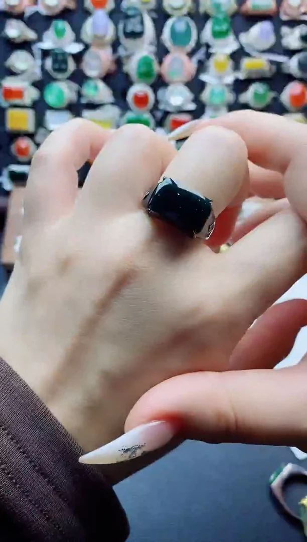 银S925镶嵌戒指翡翠天然翡翠A货男戒