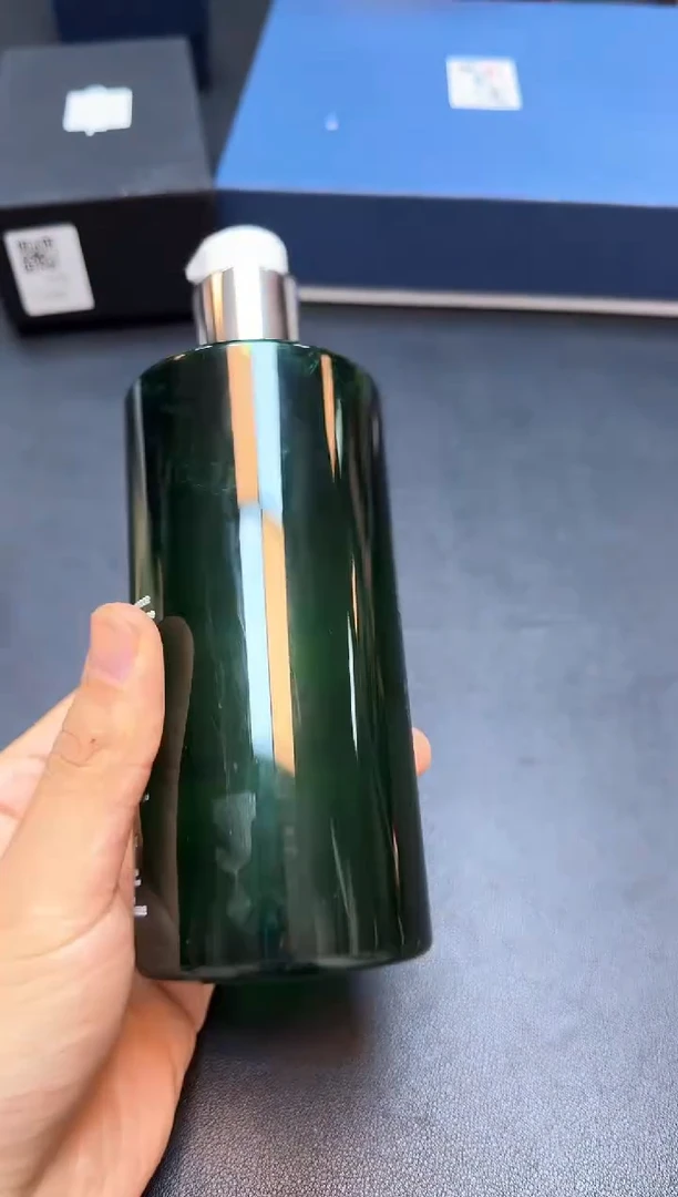 瓷片全新正品一件不留@@WE698