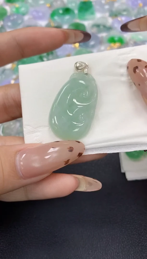 颈饰银S925镶嵌翡翠夕*a货假一赔三支持复检百元上9元证书费自理