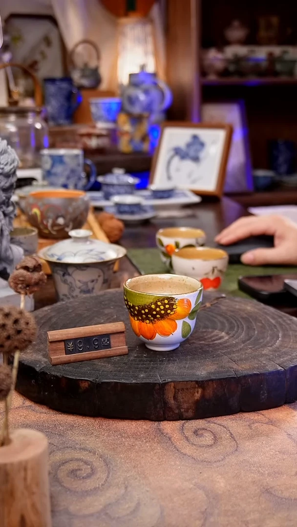 杯子向日葵手工手绘手工手绘