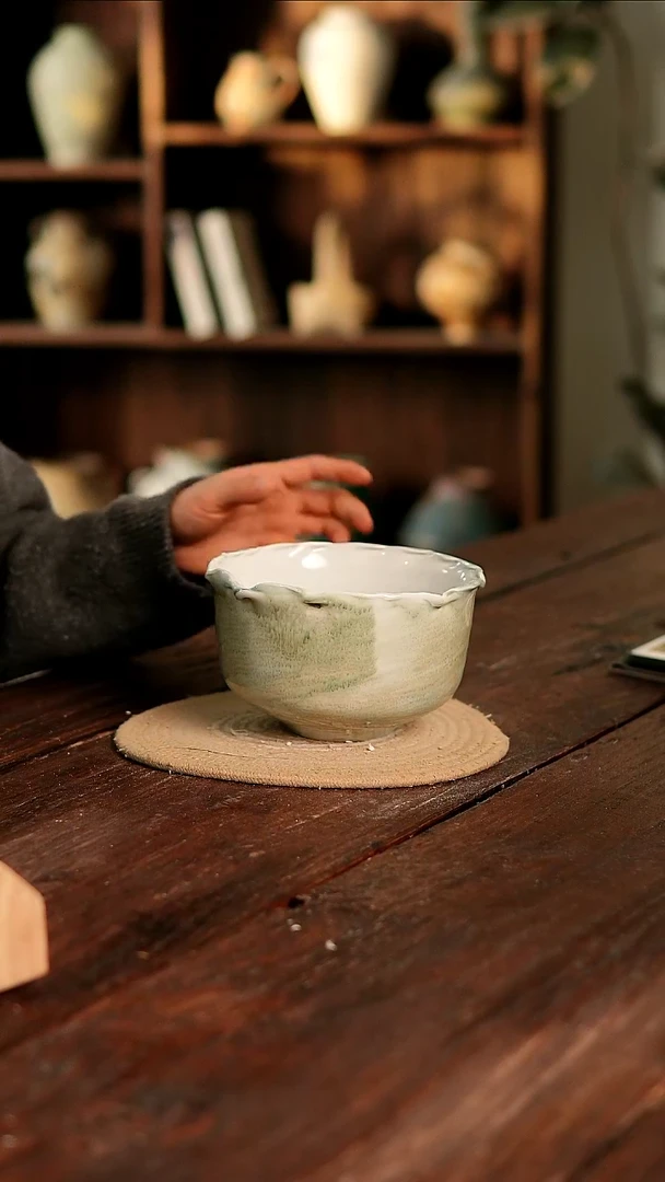 摆件20-226高11口15误差2已打孔