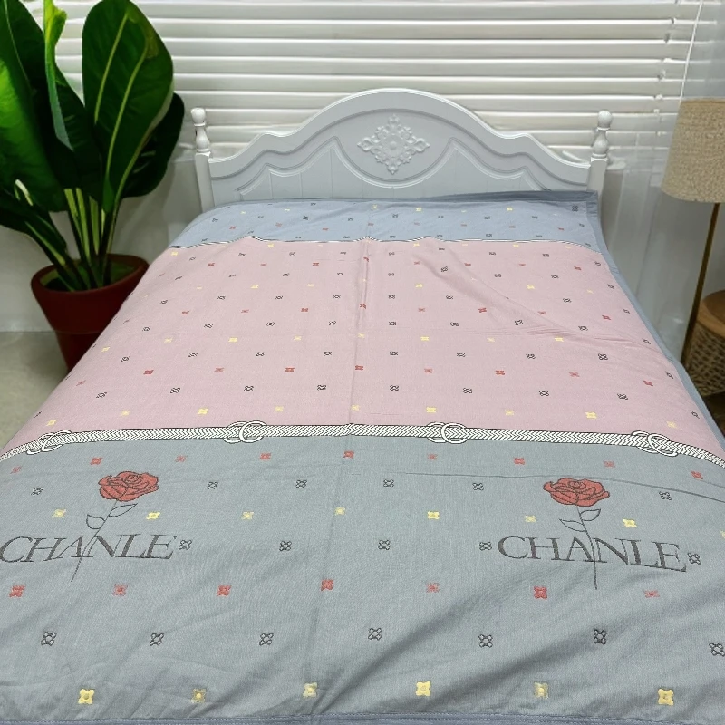 小香风拼接色150*200床品盖毯