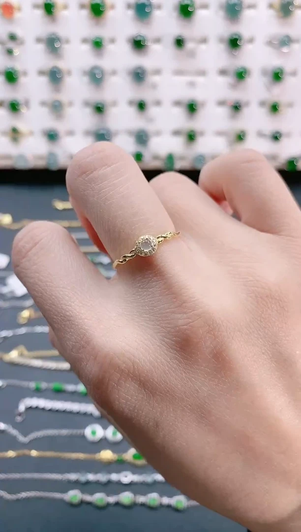 【闪购商品】翡翠戒指银S925镶嵌天然翡翠