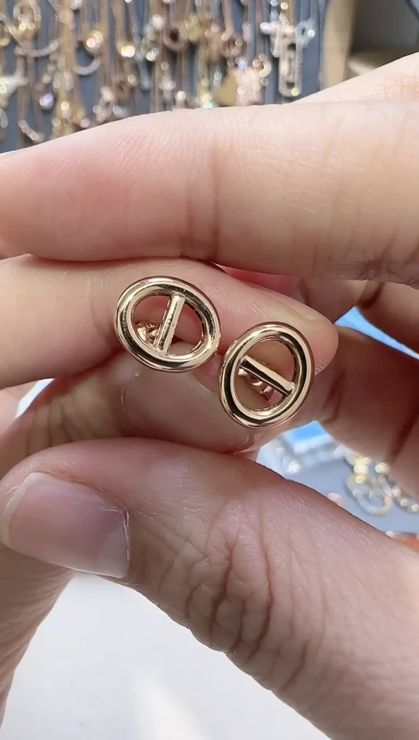 【闪购商品】18K金耳饰多样性发货发其一