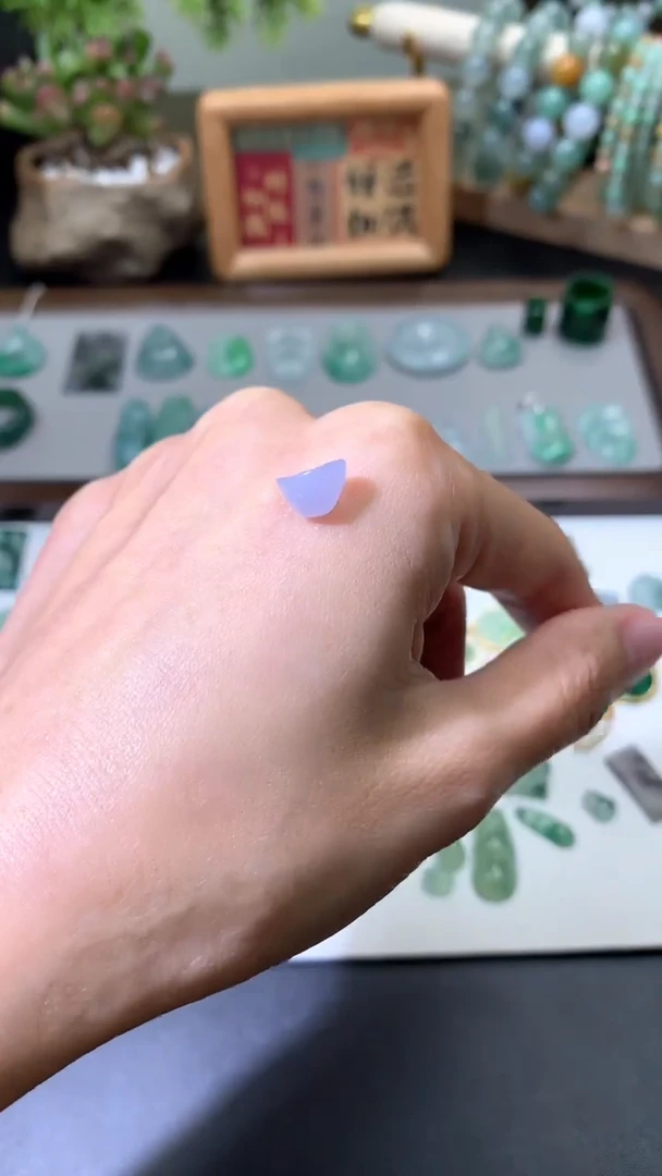 【闪购商品】翡翠裸石天然a货翡翠  吊坠qq001