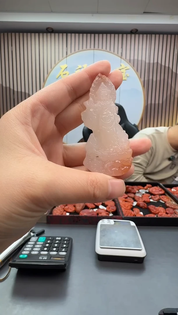 未镶嵌雕刻南红玛瑙097ZB1331产品一个