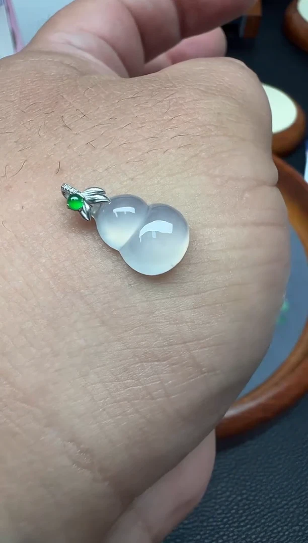 颈饰18K金镶嵌翡翠（45号链接）纯天然A货缅甸翡翠 葫芦