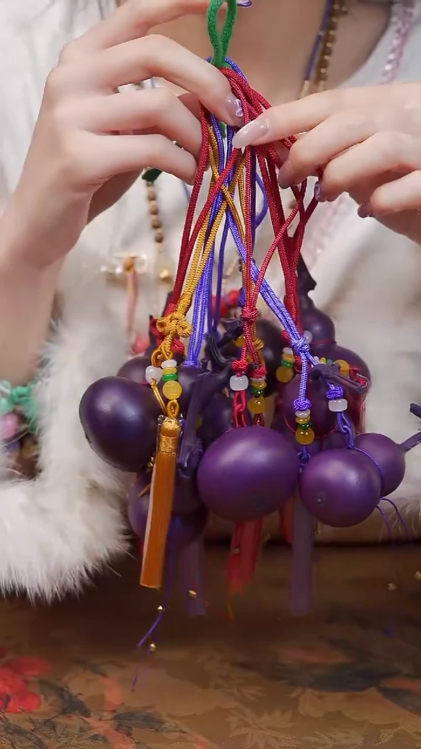 363漆艺工艺小葫芦（随机）9.9