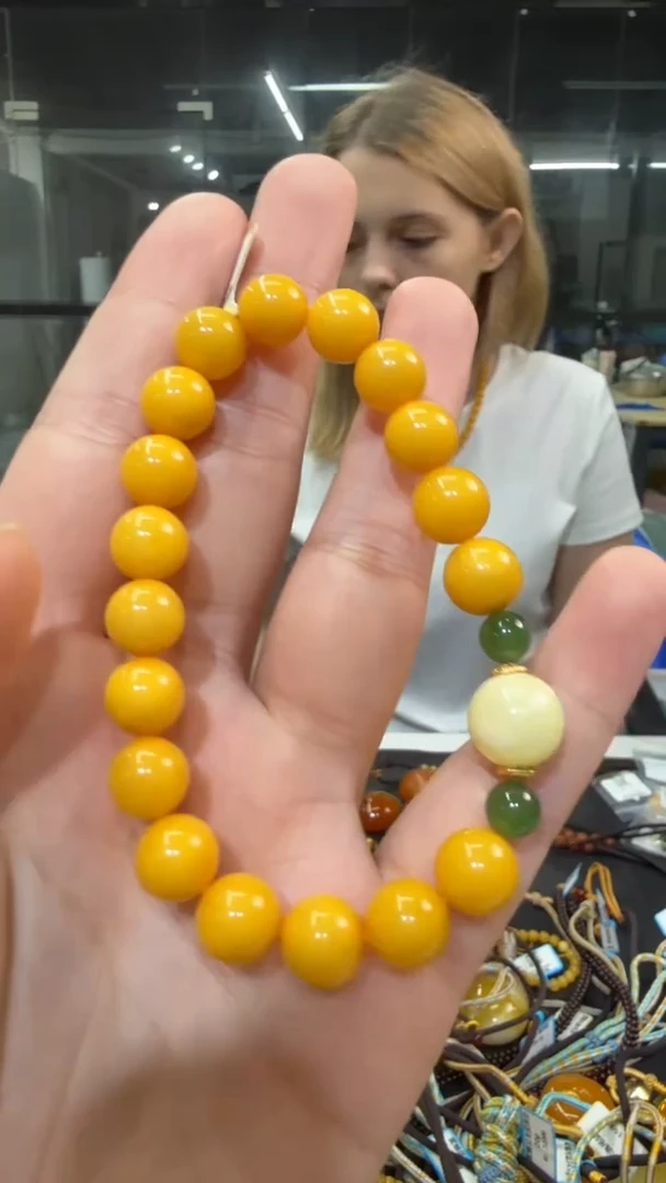 手链琥珀未镶嵌假一罚三