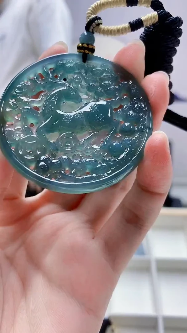 未镶嵌定制翡翠4898zm-毛货挂件50鹿牌