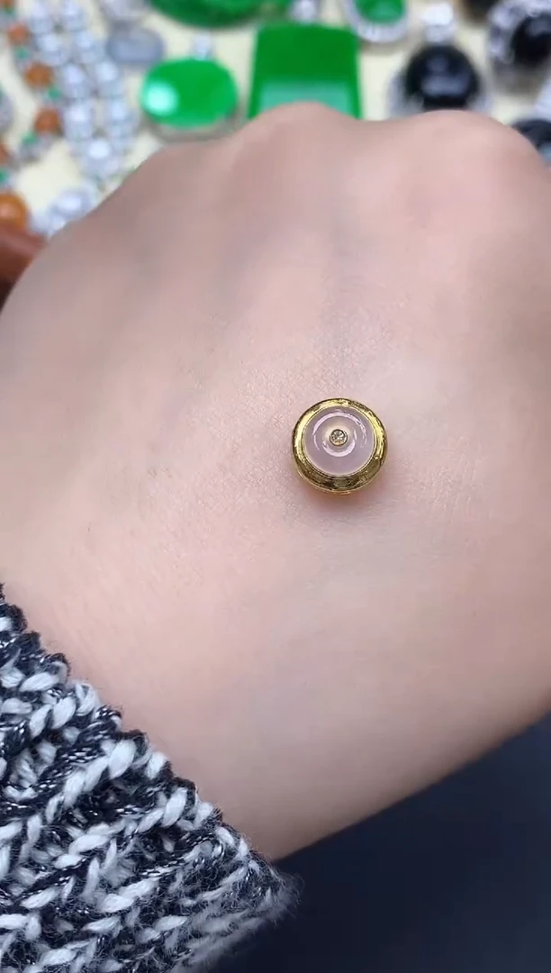 颈饰18K金镶嵌翡翠313-中国好珍宝