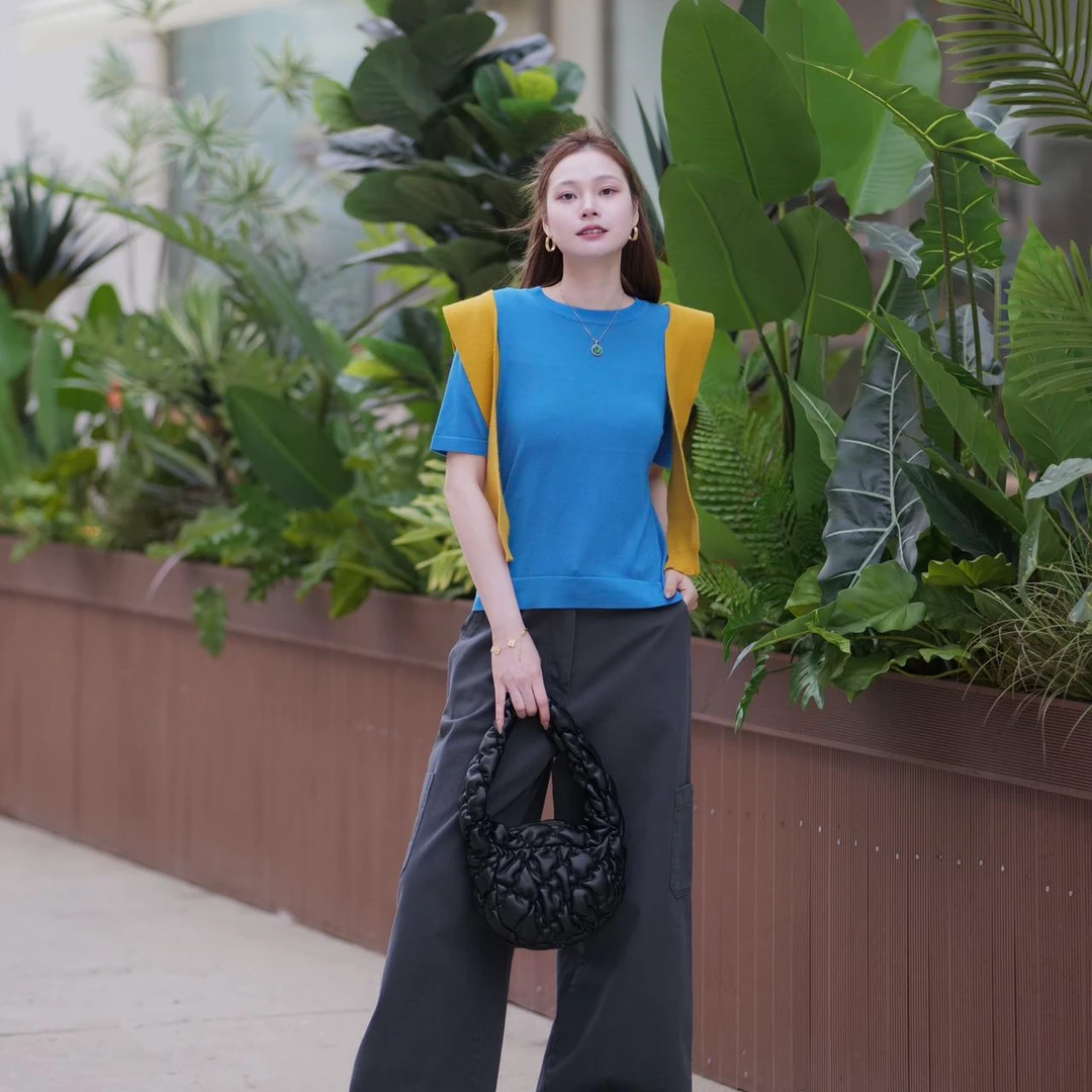 女装圆领短袖套头针织衫/51A010226