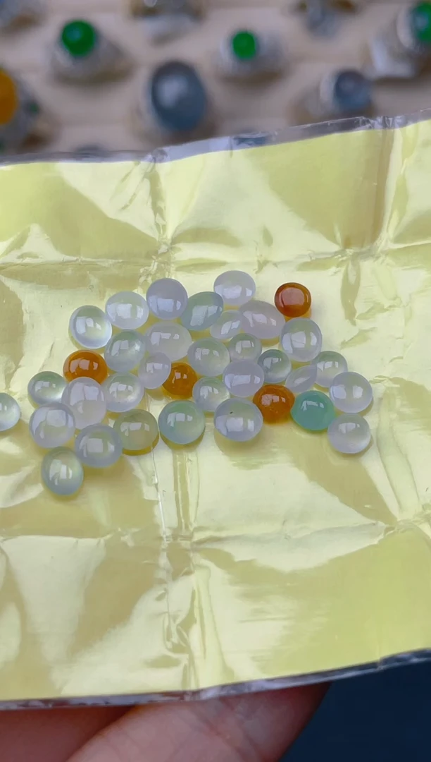 未镶嵌定制翡翠天然翡翠蛋面32