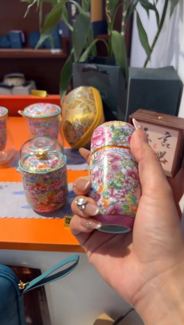 瓷片小乔闪购链接