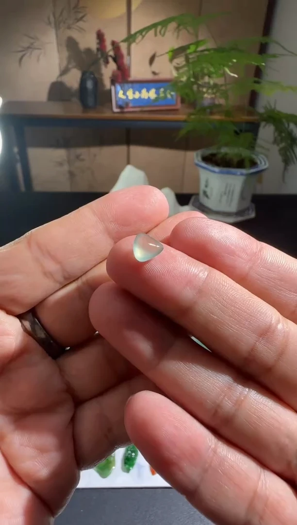 未镶嵌定制翡翠缅甸A货翡翠