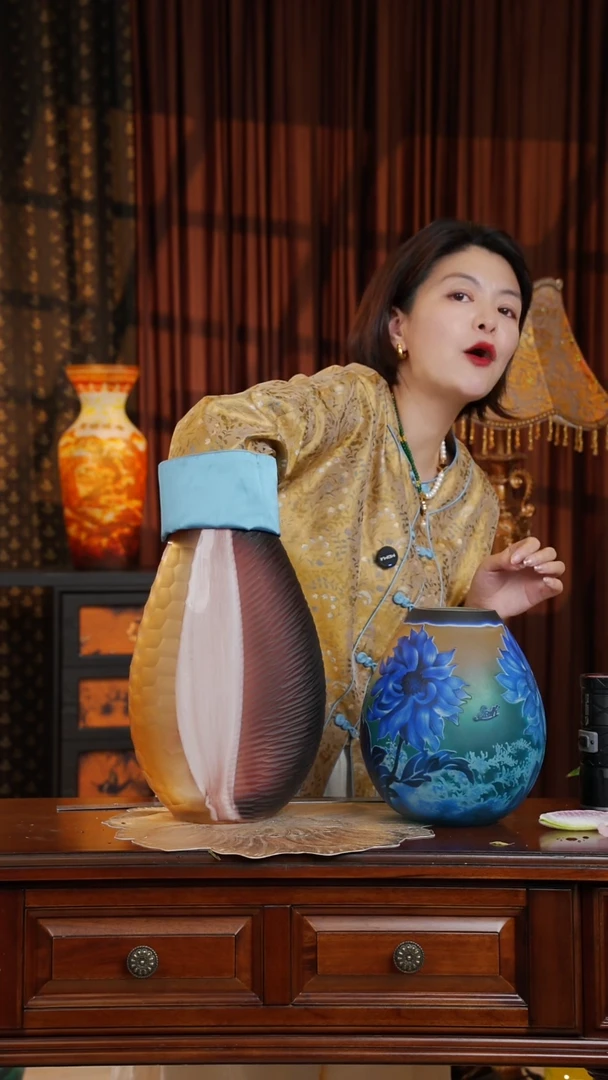琉璃手工磨刻琉璃