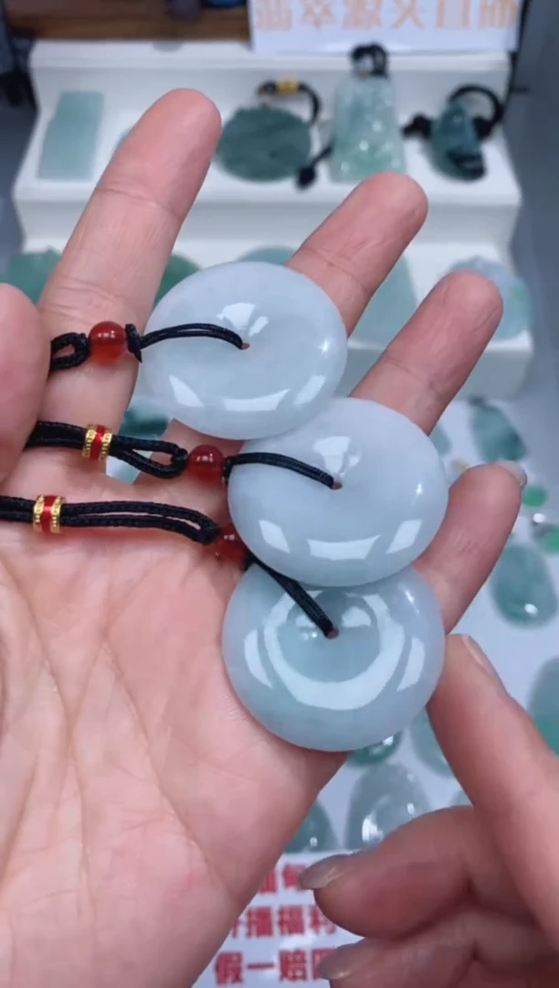 颈饰未镶嵌翡翠吊坠团购多样性发一件