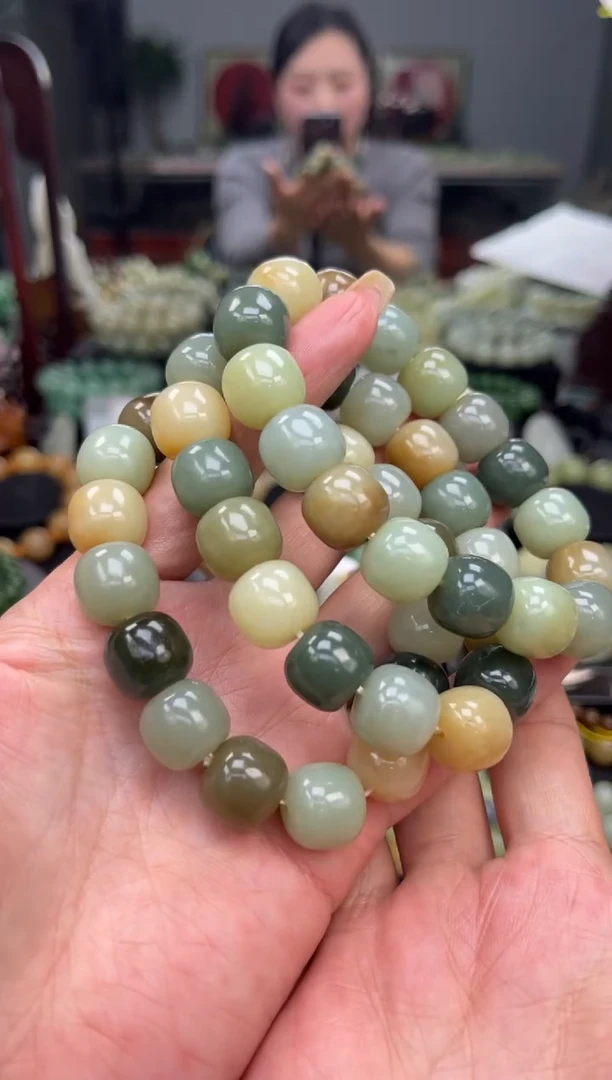【闪购商品】和田玉手串未镶嵌新疆多宝卡14多样性拍一发一