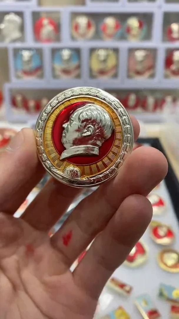 【闪购商品】其他普通金属文像黄彩