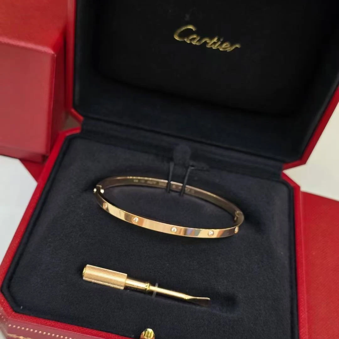 95新 Cartier/卡地亚 安洁利严选手镯/119yj