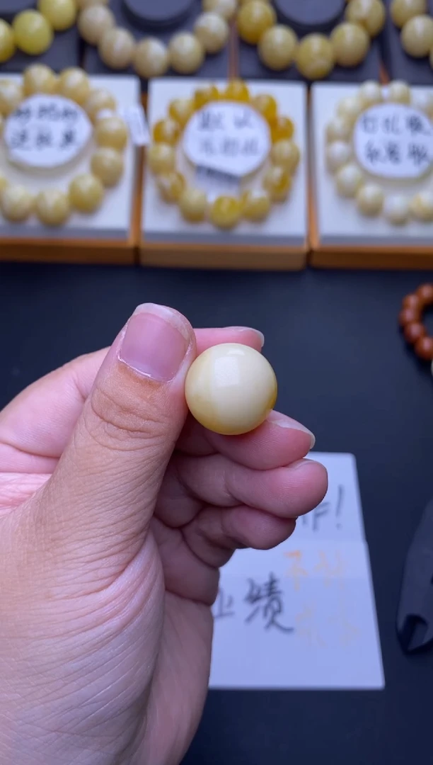 裸石琥珀未镶嵌大小姐珠宝严选87