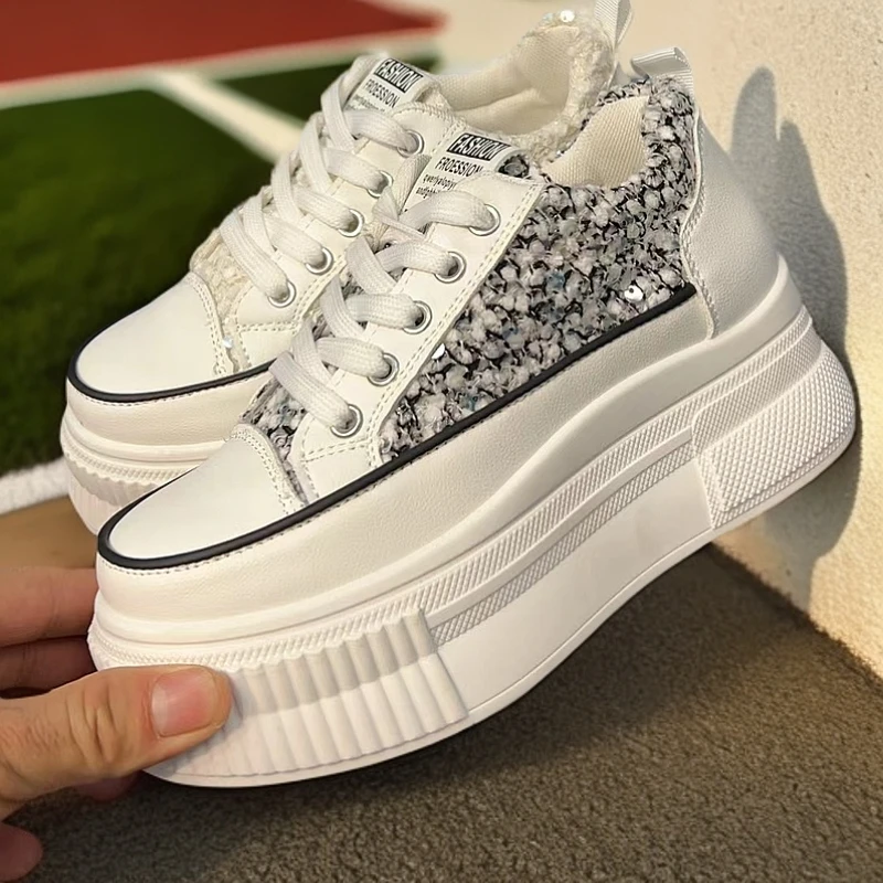 内增高女鞋2024新款春季松糕鞋运动休闲板鞋百搭小个子