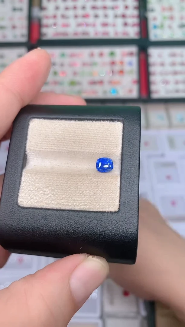 裸石蓝宝石无烧2.02ct