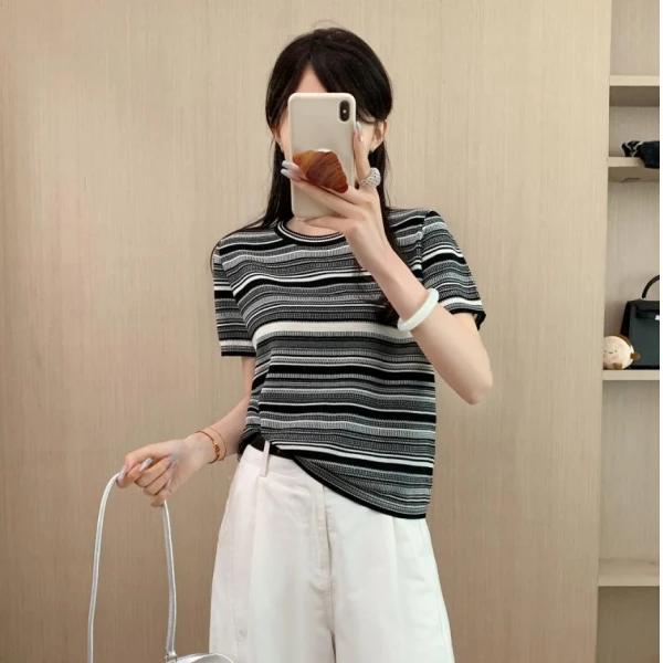 条纹百搭夏季天丝条纹T恤短款t恤常规款长袖圆领-5089