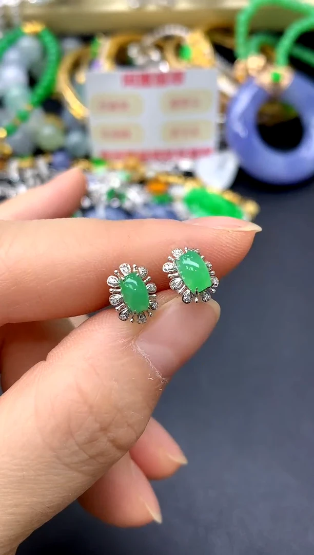 18K金镶嵌翡翠耳饰36-中国好珍宝