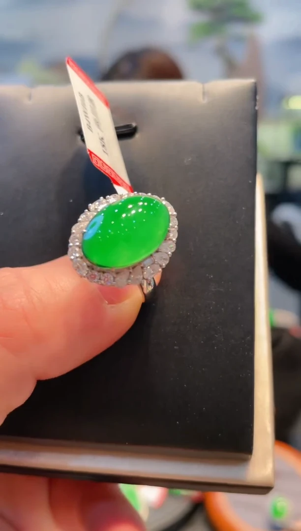 【闪购商品】翡翠颈饰18K金镶嵌A130两用