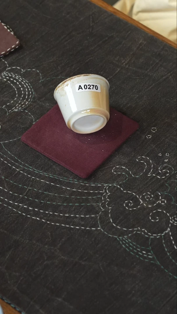 A 0270 柴烧杯子