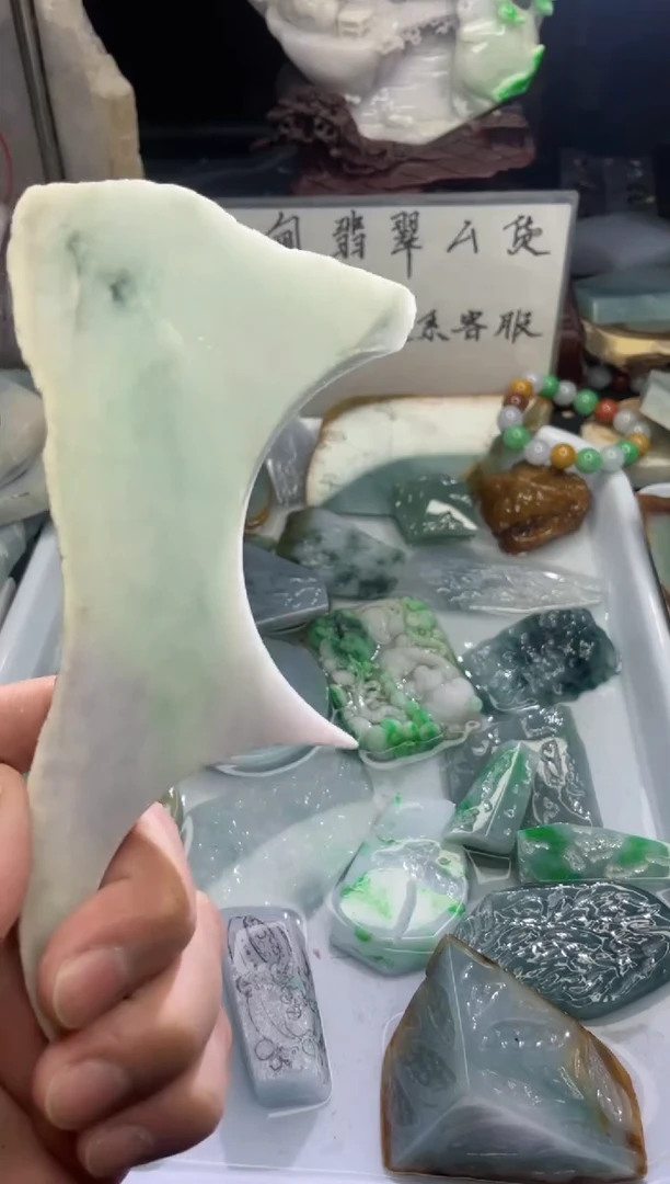 未镶嵌挂件翡翠天然缅甸翡翠A货