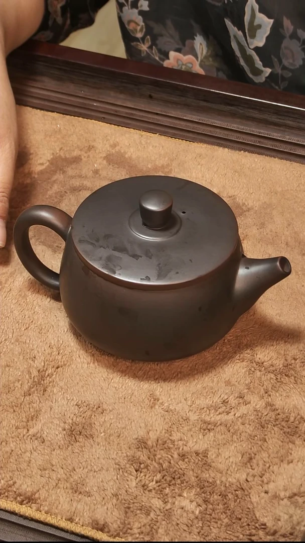 紫陶凤鸣汉瓦壶300ml（微瑕，有点小磕碰）