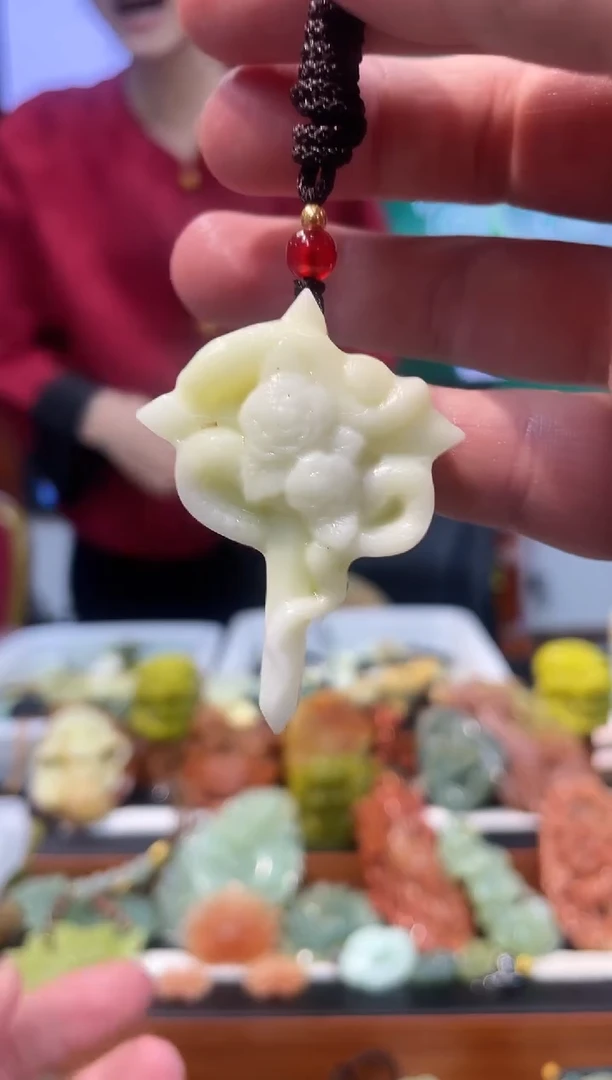 【闪购商品】岫玉吊坠未镶嵌·