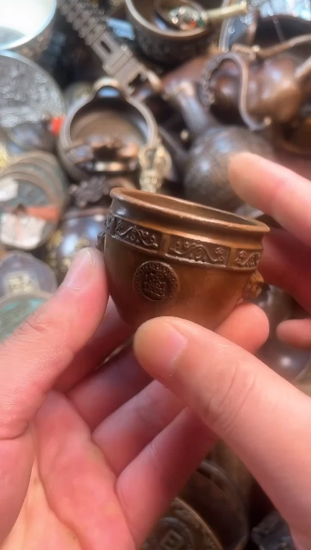 精美铜器点击下单