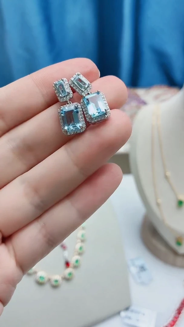 银S925镶嵌托帕石耳饰498ZB1110产品一个（多样性）