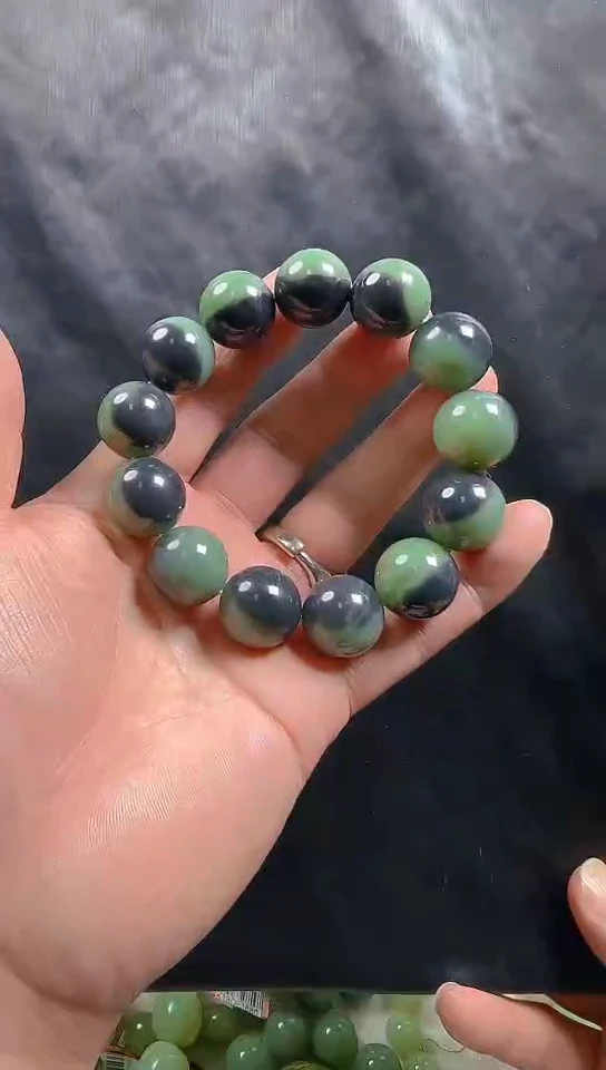 未镶嵌手链和田玉（糖玉）和田玉