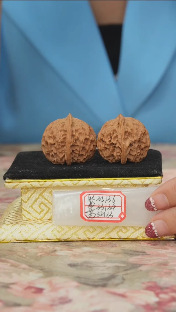 把件文玩核桃非嫁接元宝