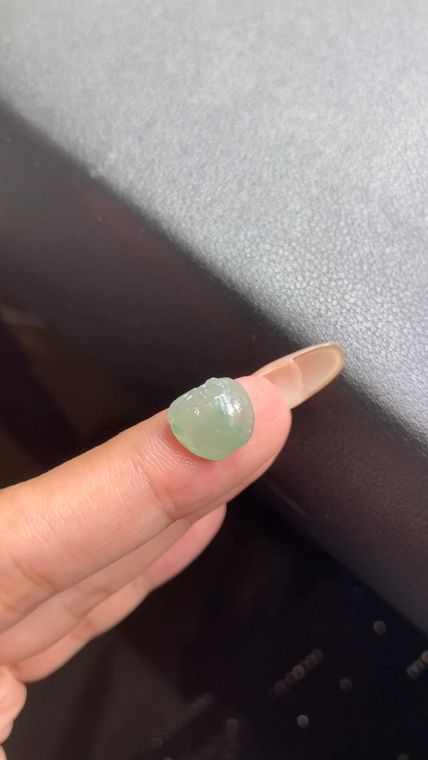 【闪购商品】定制翡翠未镶嵌翡翠