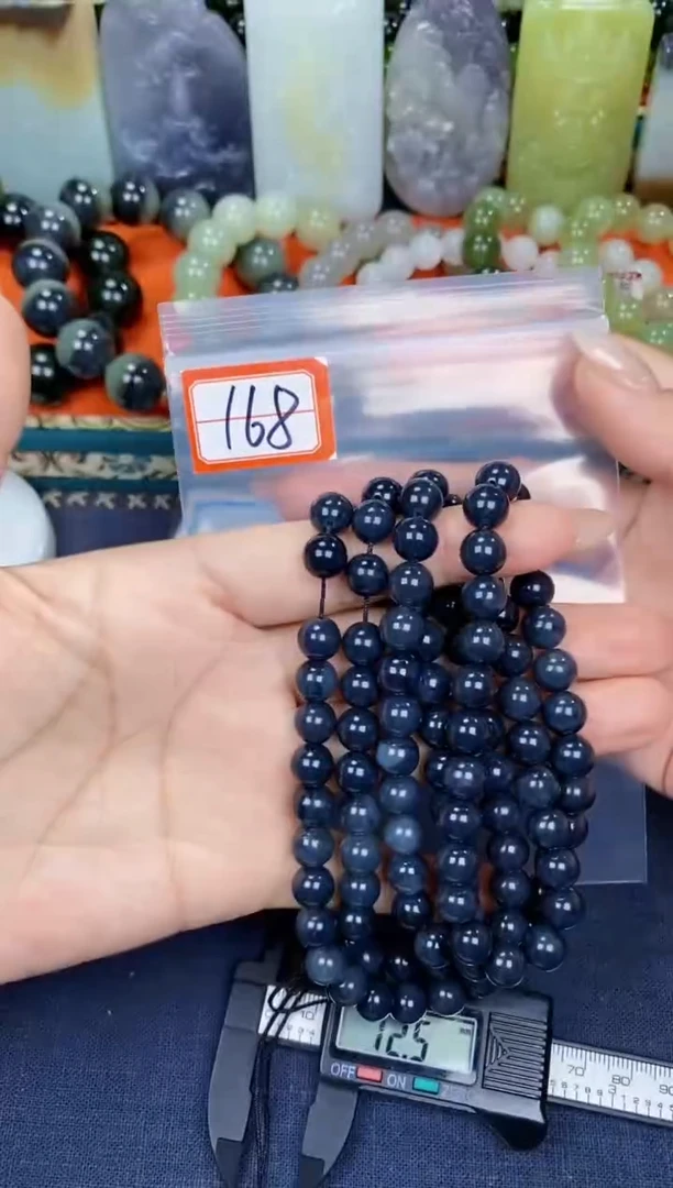 颈饰未镶嵌和田玉和田玉