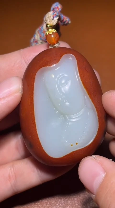 【闪购商品】和田玉2.21LL多样性拍一发一未镶嵌40