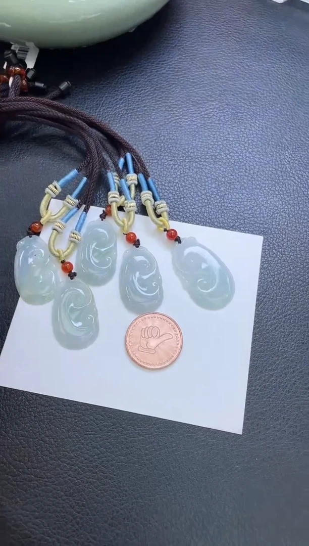 【闪购商品】翡翠吊坠(不含链)未镶嵌吊坠  多样性发一件