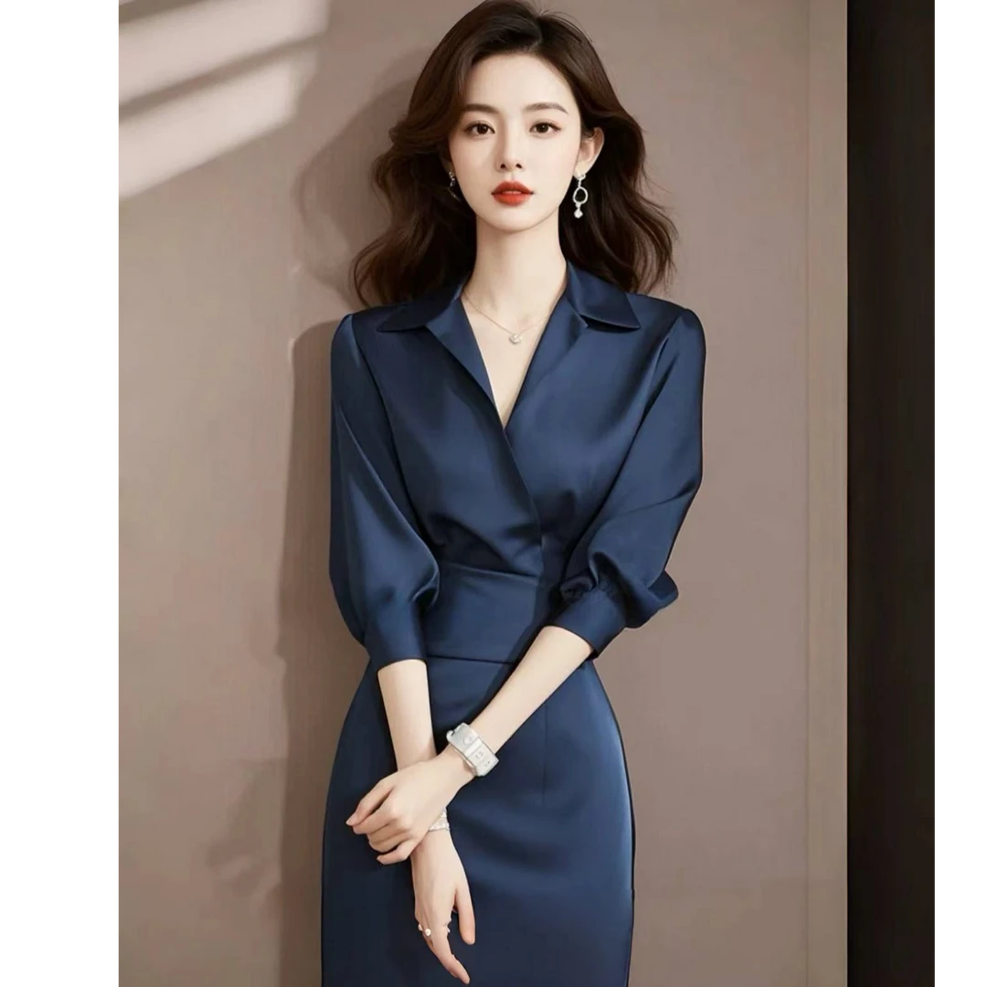 春秋新款穿搭气场强大女神范气质高级感藏蓝色收腰衬衫连衣裙子