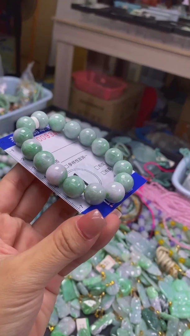 翡翠未镶嵌颈饰闪购0009344
