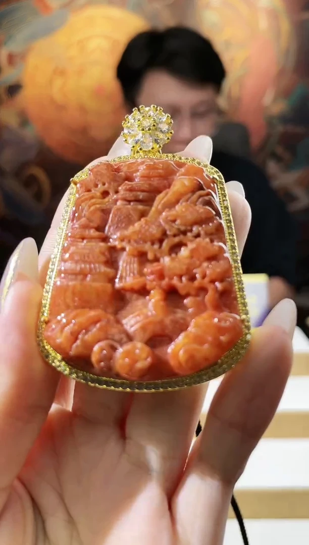 翡翠未镶嵌颈饰多样性发其一挂件