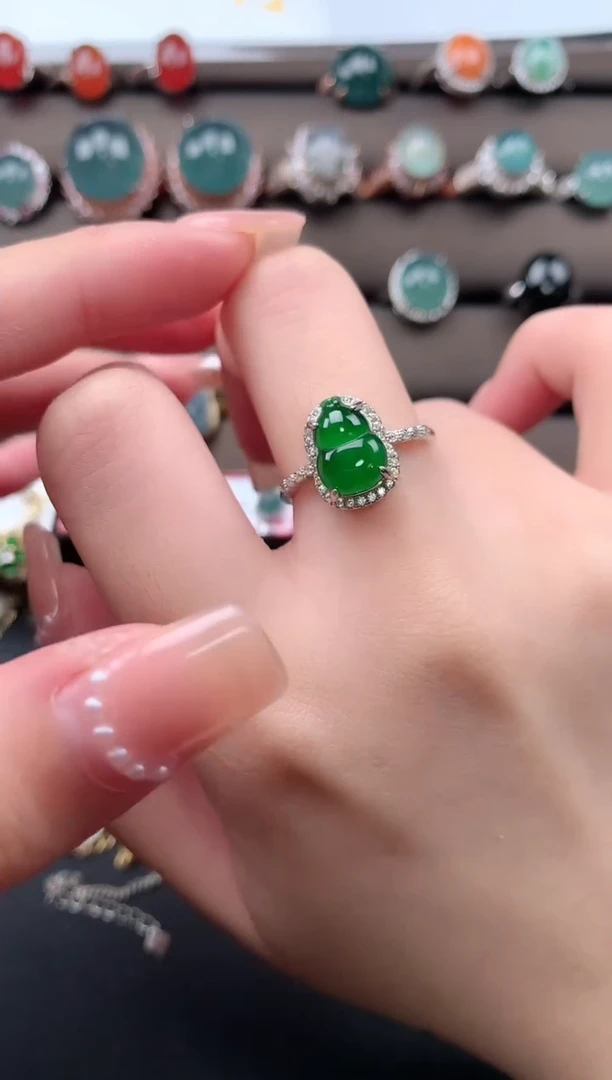 【闪购商品】翡翠戒指银S925镶嵌52141