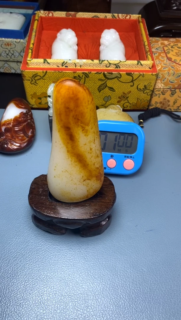 和田玉未镶嵌把件1