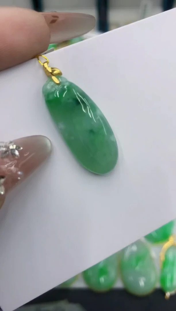 颈饰未镶嵌翡翠11111