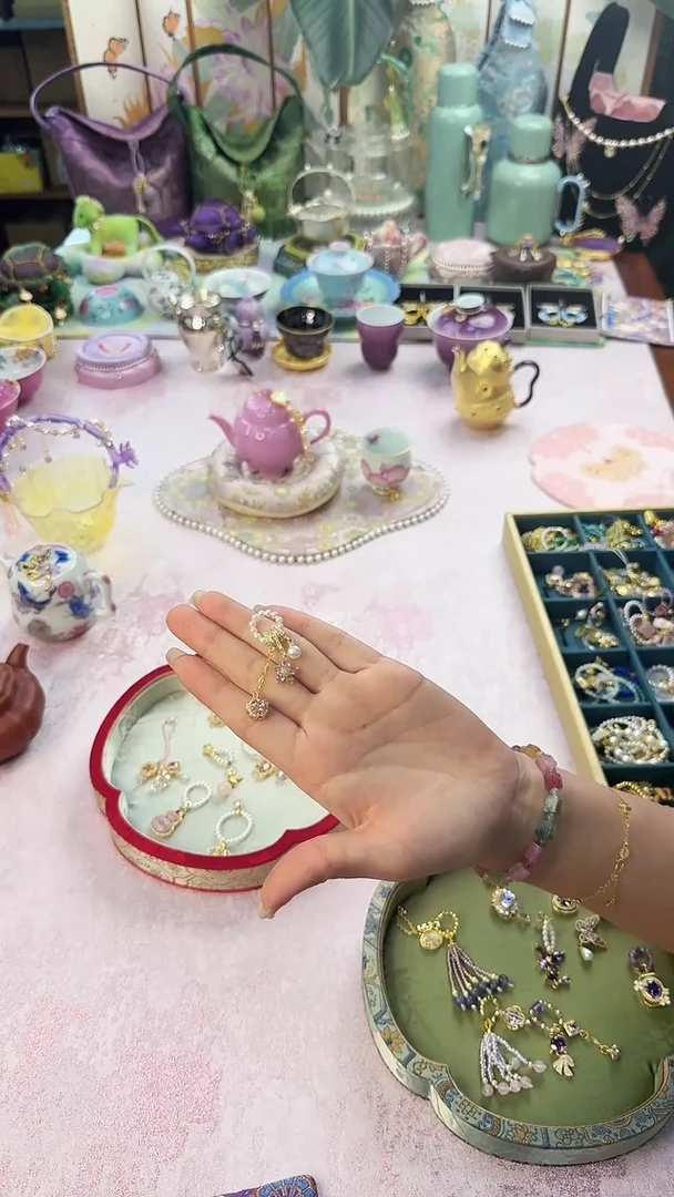 51白色锆石 提流